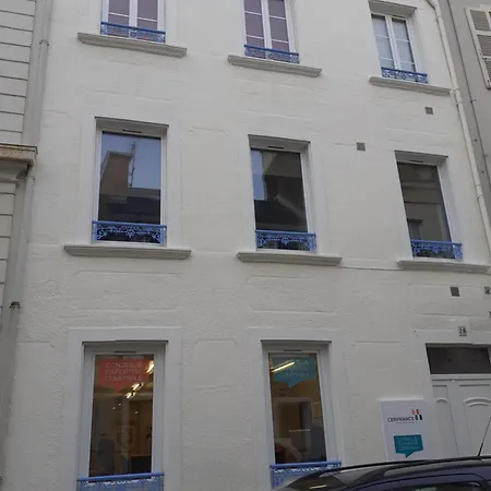 Le Nid D'orient Apartment *